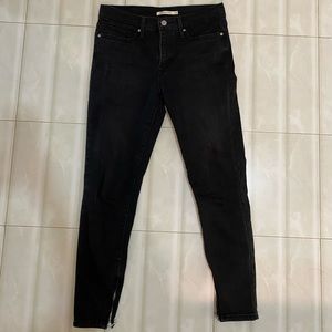 Levi’s 311 Shaping Skinny Women’s Jeans - 28